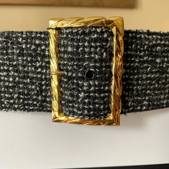 CHANEL vintage tweed and leather wide waist belt - Picture 8 of 16